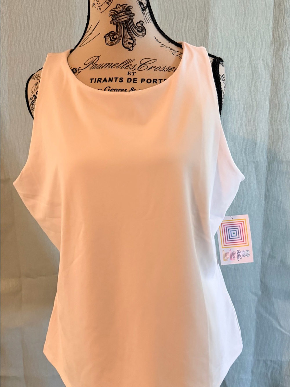 Lularoe XL Scuba Jules in WHITE!